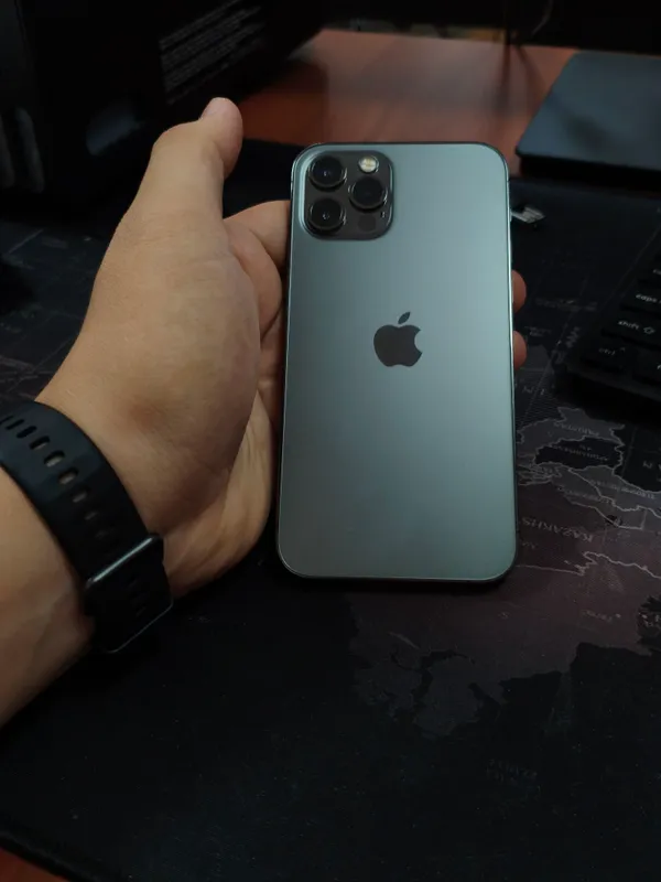 Iphone 12 pro 1