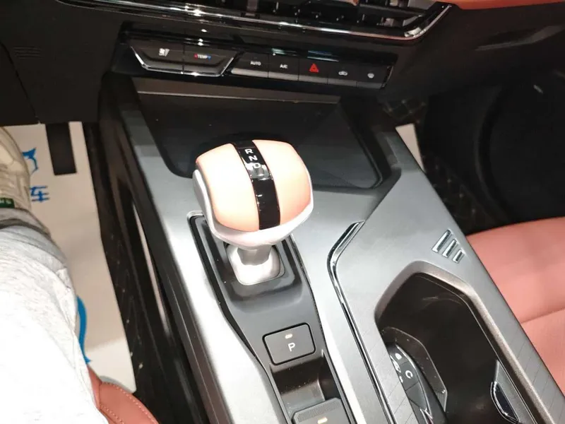 CHANGAN X5 PLUS Model, Second Generation, 1.5T Transcendence PRO — фото 5