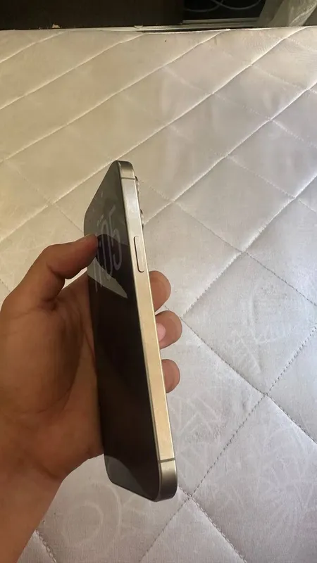 Iphone 15 pro max titan 5