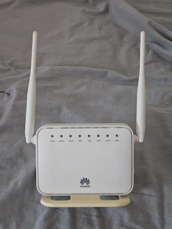 продается / sotiladi - router Huawei 1 продается / sotiladi - router Huawei 1