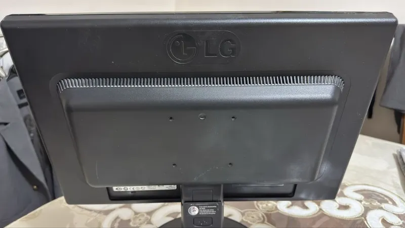 Monitor Lg flatron 75hz sotiladi ! 2