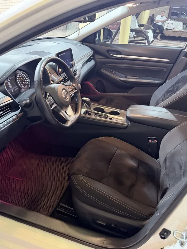 Nissan Altima американка 2.0 vc-turbo — фото 5