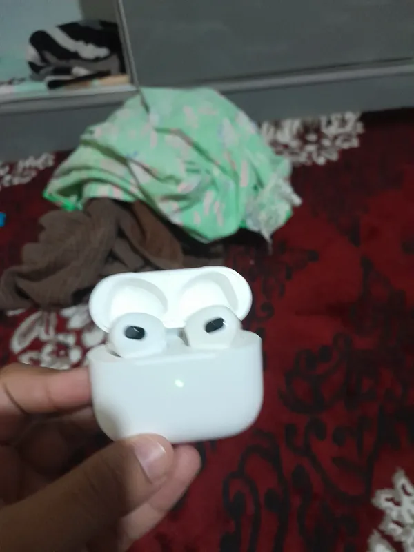 AirPods#2 AirPods#2