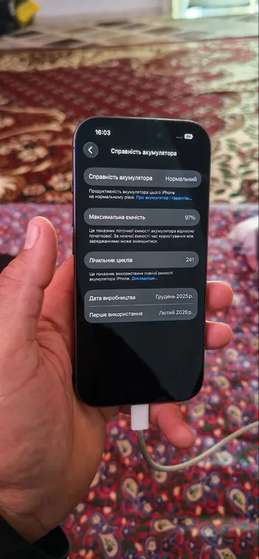 iPhone 17 qora 256GB 8