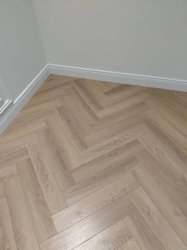 Laminat usta xizmati. Укладка ламинат 7 Laminat usta xizmati. Укладка ламинат 7