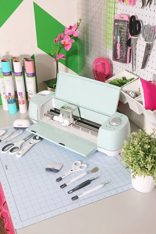 cricut apparat kesish uchun