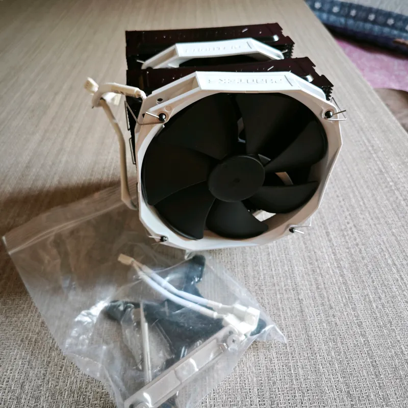 PHANTEKS TC14PE minorali kuler 3 PHANTEKS TC14PE minorali kuler 3