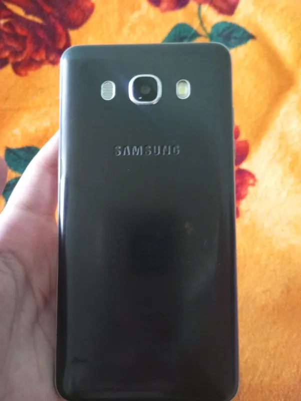 Galaxy Samsung J5 — фото 1
