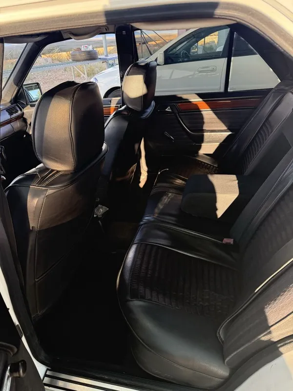 Продаётся Мерседес-бенц w124 E300 TURBODIESEL — фото 5
