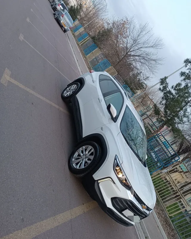 Продается Chevrolet tracker 2 LTZ 3 Продается Chevrolet tracker 2 LTZ 3