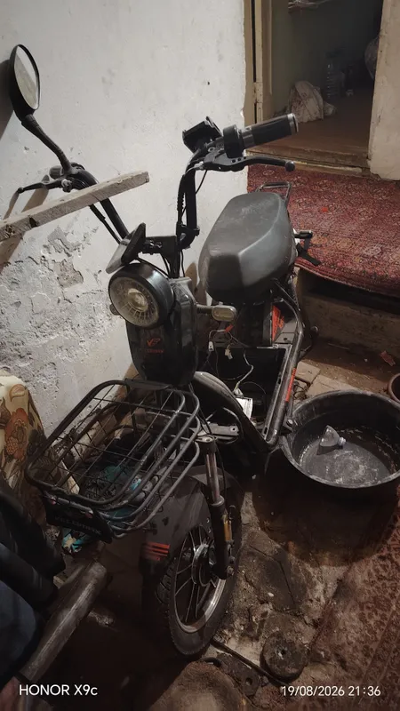 skuter elektro sotiladi xolati orta gaplashamz 2 skuter elektro sotiladi xolati orta gaplashamz 2