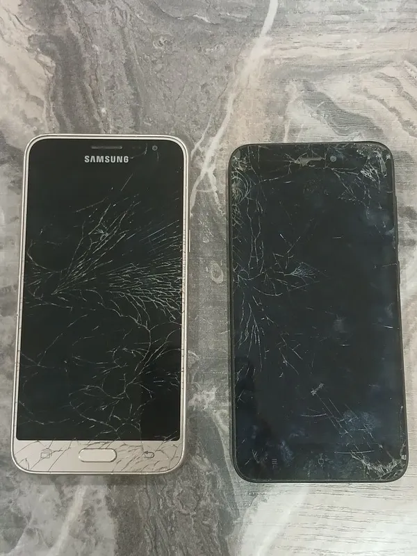 Samsung j3, Redmi go. На запчасти