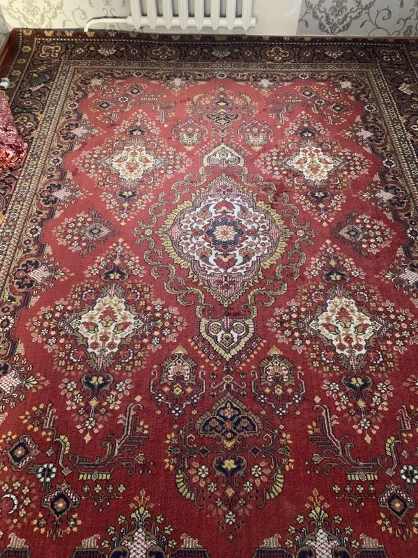 Gilam Sotiladi Khiva tozasi 1