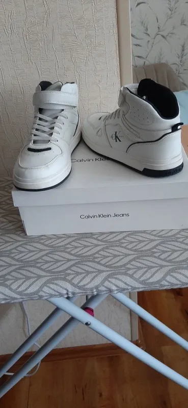Oq baland krossovkalar velkro bilan 2 Oq baland krossovkalar velkro bilan 2