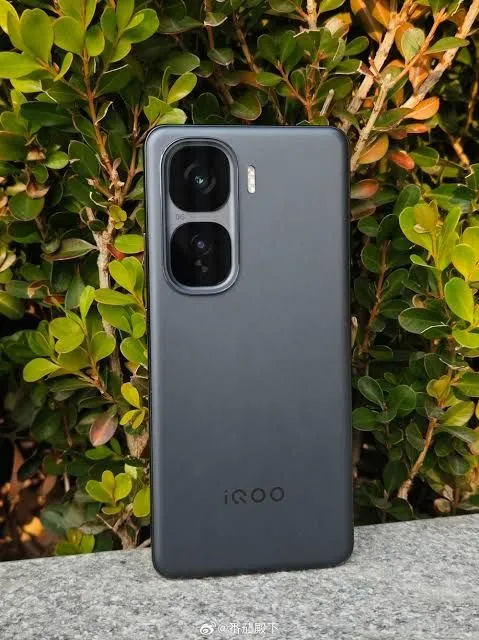 IQOO NEO 10 PRO 256/12+12 GB FULL 2