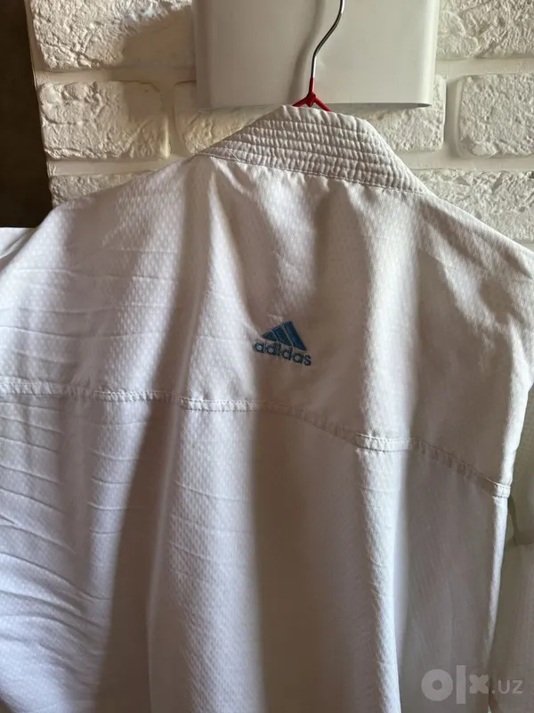 Кимоно для Карате Adidas 170-180 см 3 Кимоно для Карате Adidas 170-180 см 3