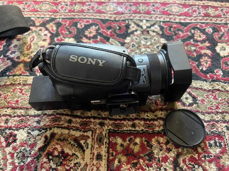 Sony video kamera sotiladi — фото 4