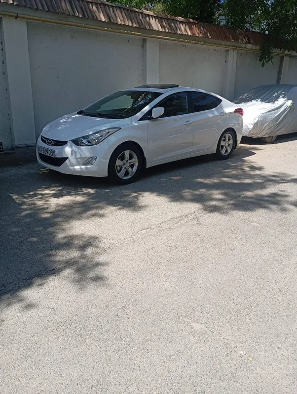 Hyundai Elantra GLS — фото 6