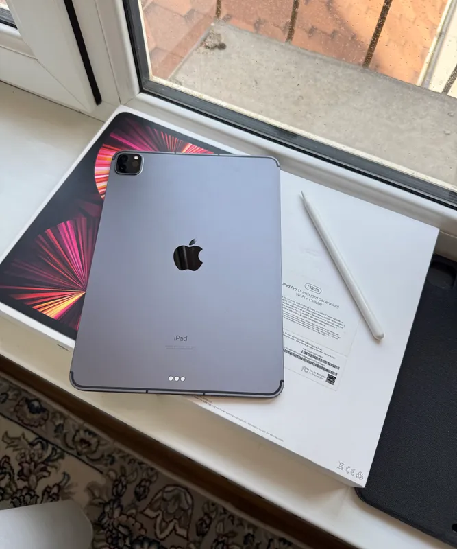 iPad Pro 11" Gray 128GB +Sim 1