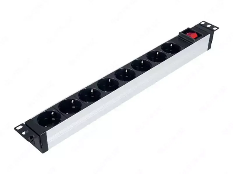 Lande PDU rozetkalar bloki 19" 1U 8×Schuko, 4000 Vt Lande PDU rozetkalar bloki 19" 1U 8×Schuko, 4000 Vt