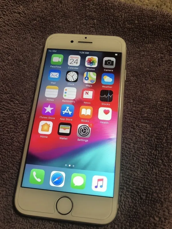 IPhone 7 Gold Rose Ideal srochna sotiladi qiz bola ishlatgan 2 IPhone 7 Gold Rose Ideal srochna sotiladi qiz bola ishlatgan 2