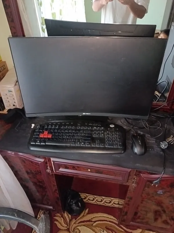 Kompyuter ekran 27 512 Gb narxi 4.600 ideali igravoy