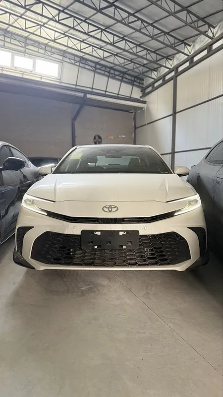 Srocno arzon narxda toyota camry sotiladi! — фото 1