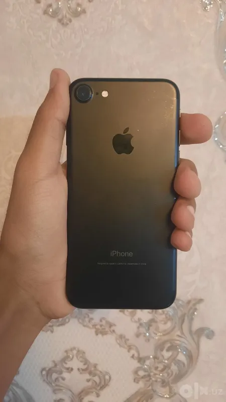 iPhone 7, 128 ГБ 2 iPhone 7, 128 ГБ 2