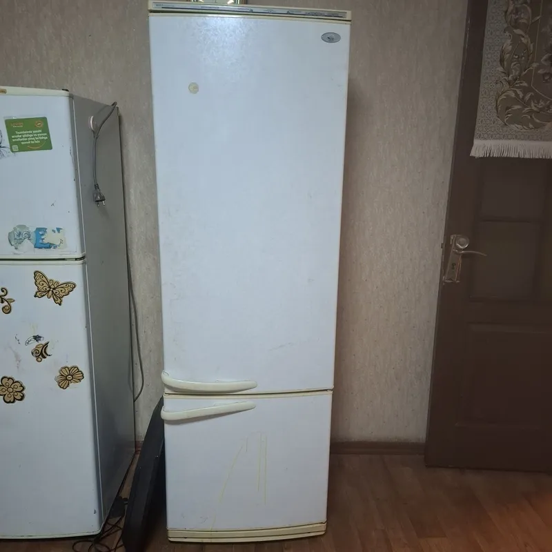 Холодильник 3 та бор сотилади б/у состояниси зур но фрост сув йигмиди
