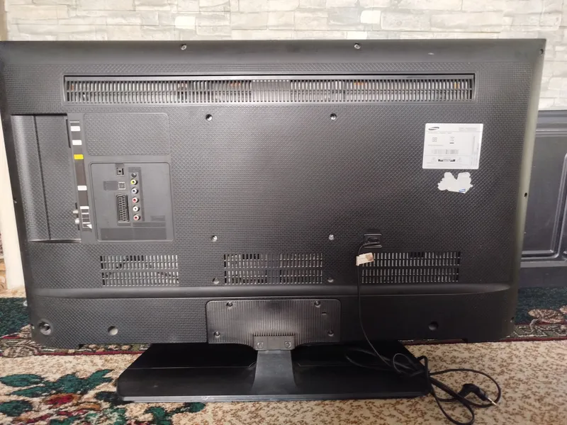 телевизор SAMSUNG 40 тали Не smsrt — фото 7