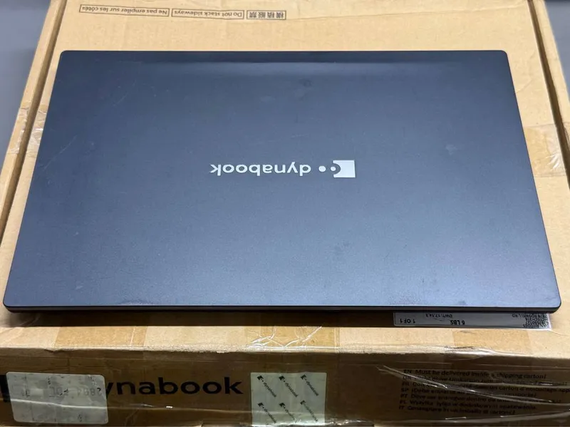 Toshiba Dynabook Core i7 12 (i5 нархида)
