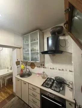 2-комнатная квартира, 70 м², 1/9 этаж (вторичка) — фото 2