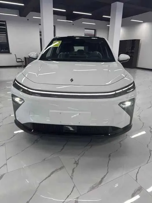 Geely livan L7 605km — фото 2