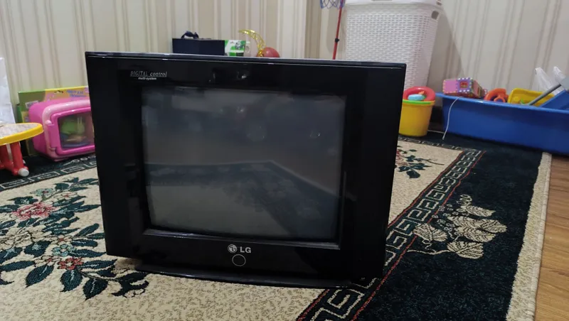 lg телевизор 3
