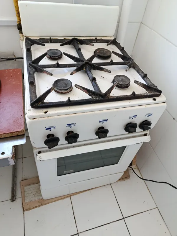 Gaz plita sotiladi 1 Gaz plita sotiladi 1
