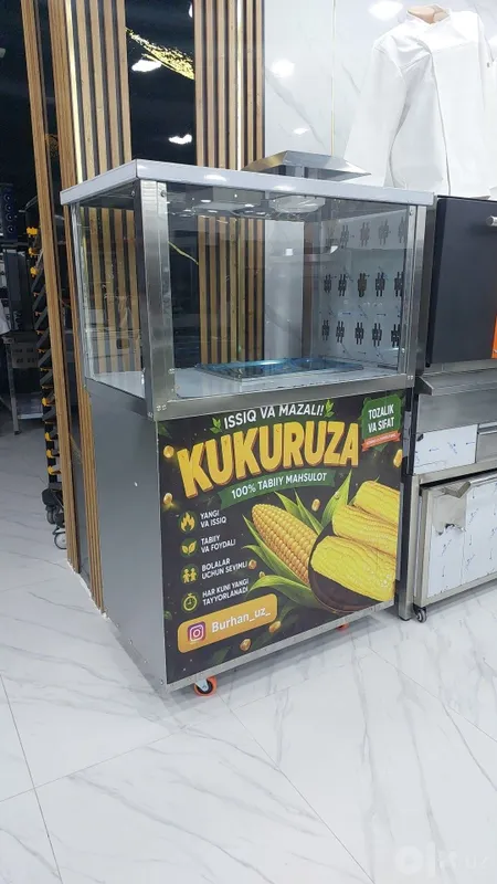 Аппарат для приготовления кукурузы на витрине с тележкой Аппарат для приготовления кукурузы на витрине с тележкой