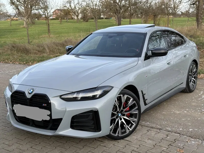 BMW M440i x Drive