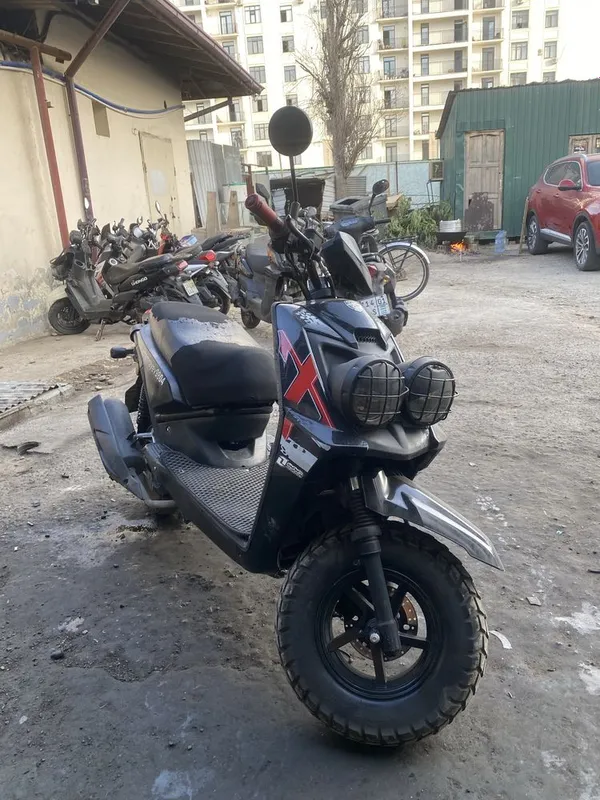 Skuter sotladi bu holati yaxshi 3 Skuter sotladi bu holati yaxshi 3