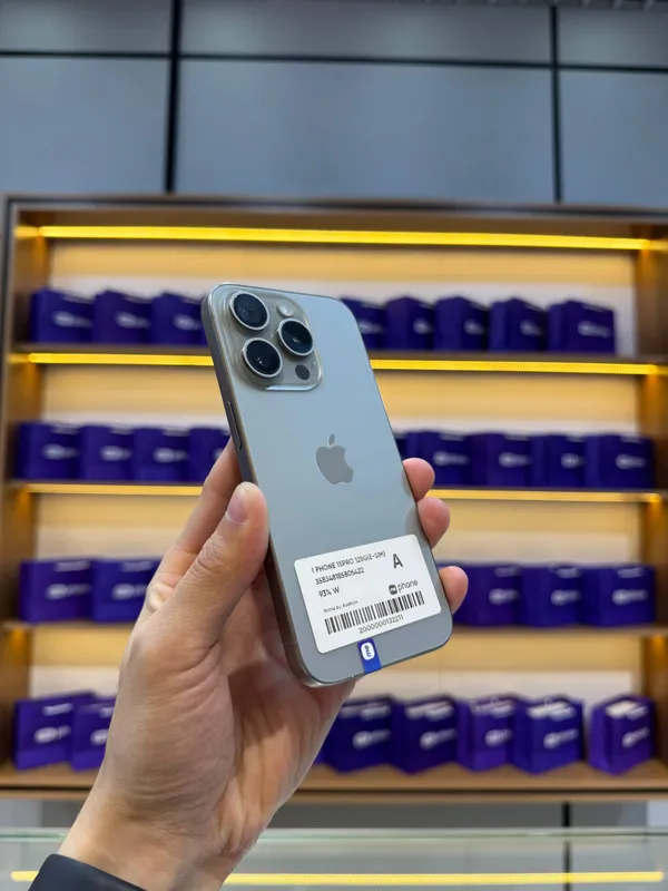 iPhone 15 PRO ESIM 2 iPhone 15 PRO ESIM 2