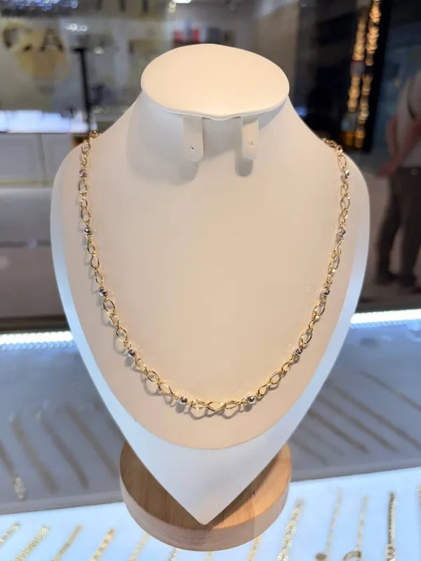Yangi Mulk tilla sepochka 585 proba