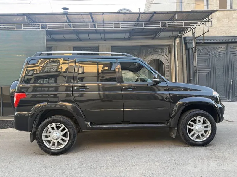 UAZ Patriot shoshilinch sotiladi 2 UAZ Patriot shoshilinch sotiladi 2