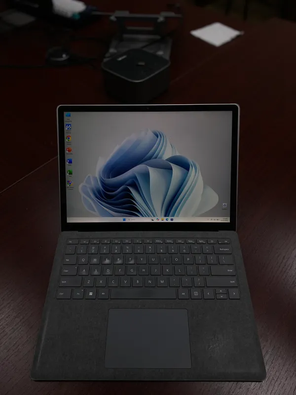 Micrasoft Surface Laptop 4 4