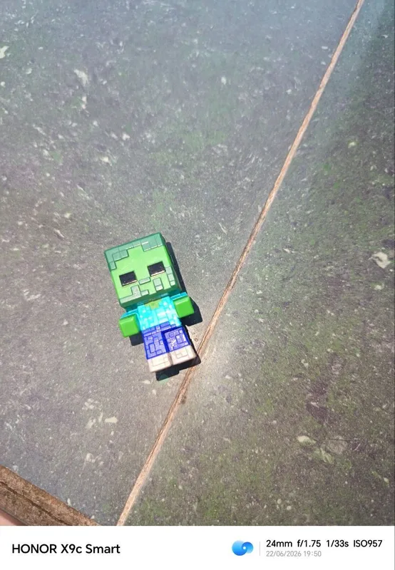 Kinder Joy Minecraft — фото 2