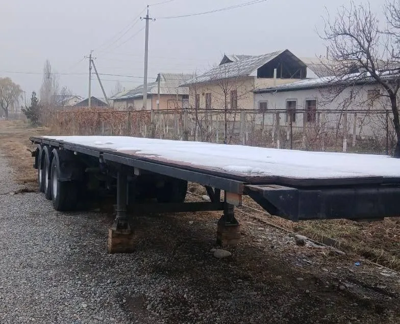 Контейнеровоз (Универсал) 1