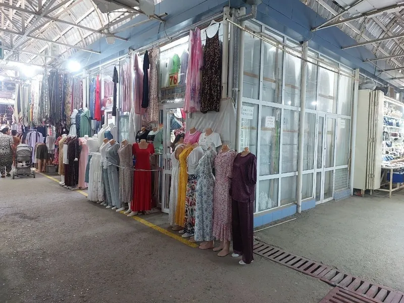 Magazin sotiladi prahodan buyum bozorda 76 dukon 2 Magazin sotiladi prahodan buyum bozorda 76 dukon 2