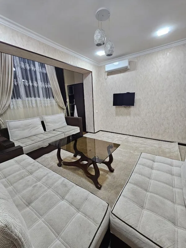 Кунлик уй / Суточно квартира Юнусабад 300/600 сумгача