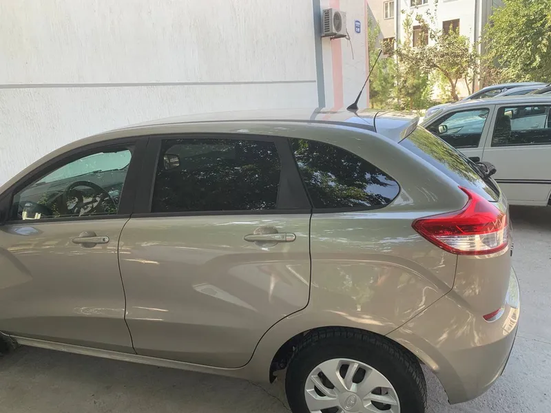 Lada X ray 3 Lada X ray 3