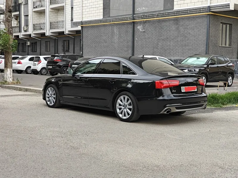 Audi A6, 2014 год, 3 л компрессор, в идеальном состоянии — фото 3