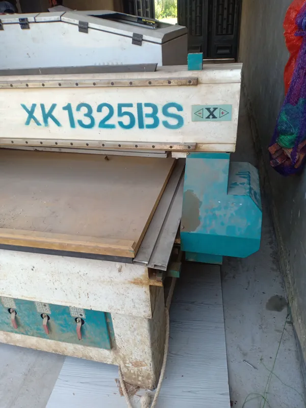 CNC stanok (rover) SNS 1325, ishlaydi. Changyutgich bor 5