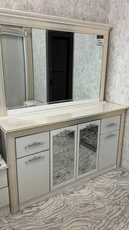 Spalni mebel sotiladi 2